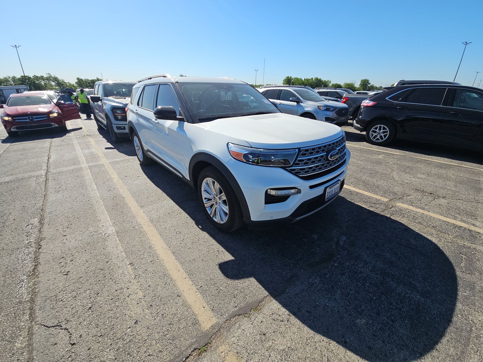 FORD EXPLORER - 4