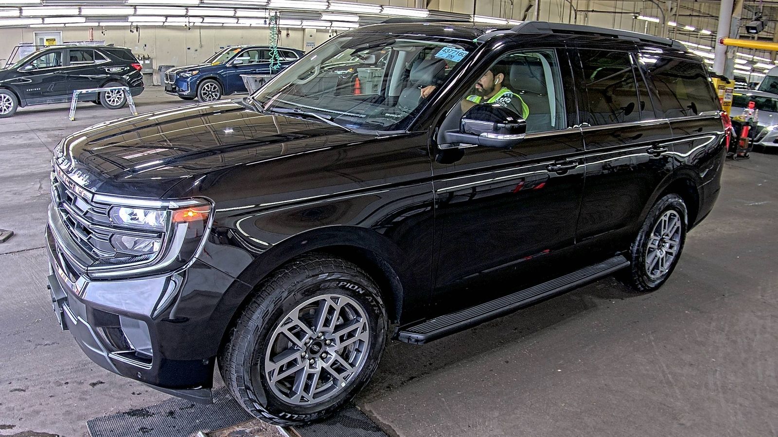 FORD EXPEDITION - 1