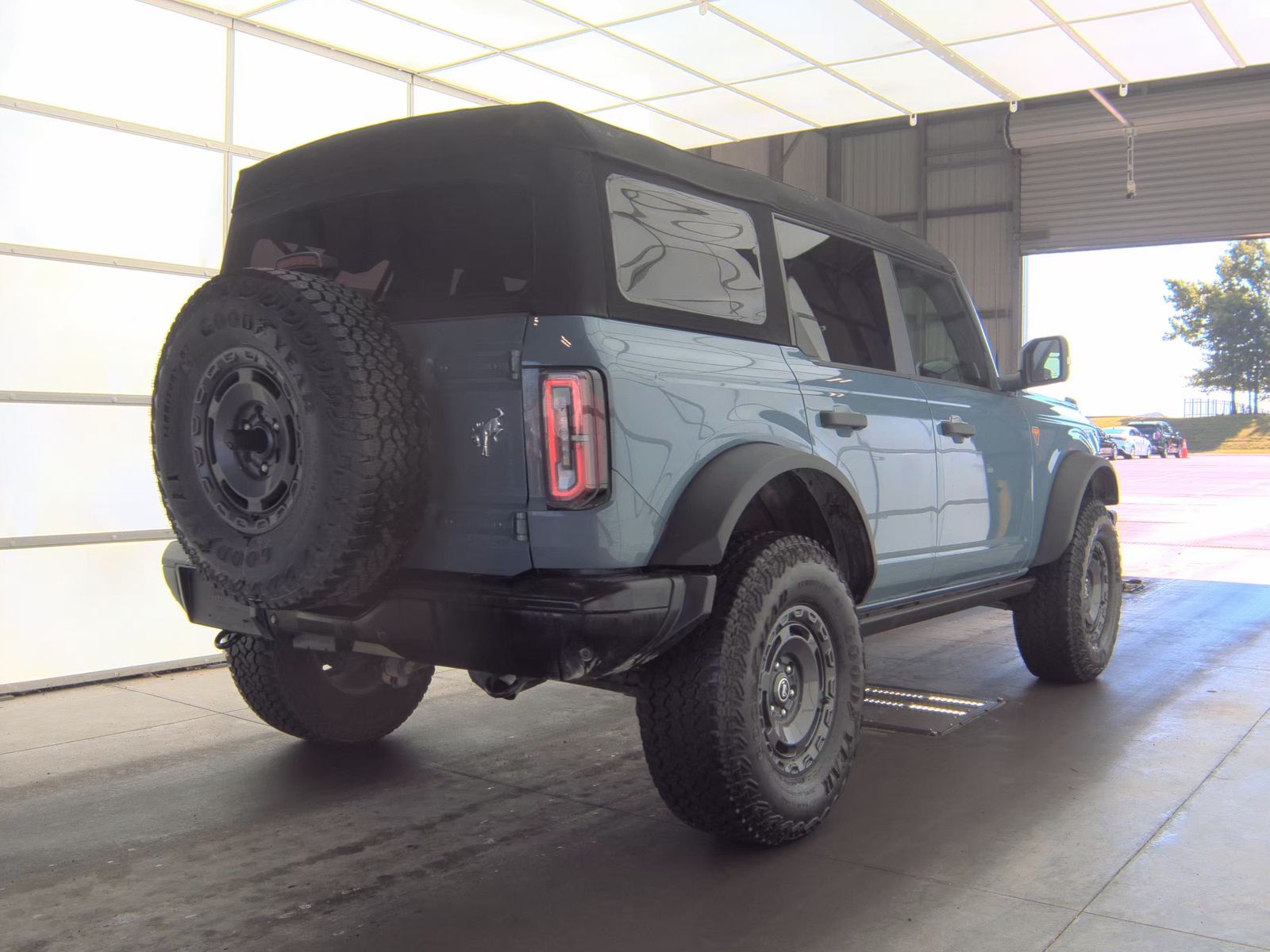 FORD BRONCO - 6