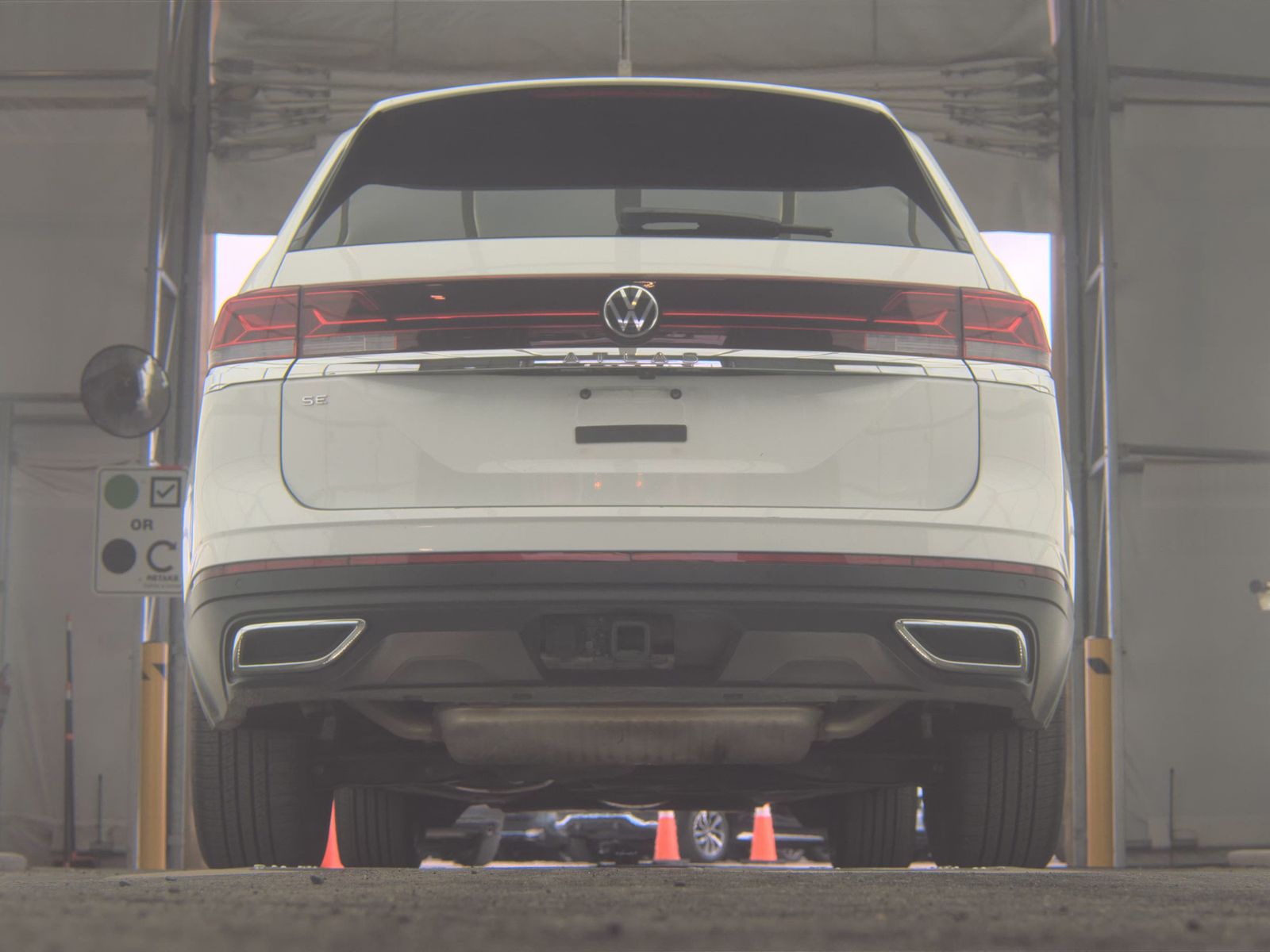 2025 Volkswagen Atlas 2.0T SE FWD