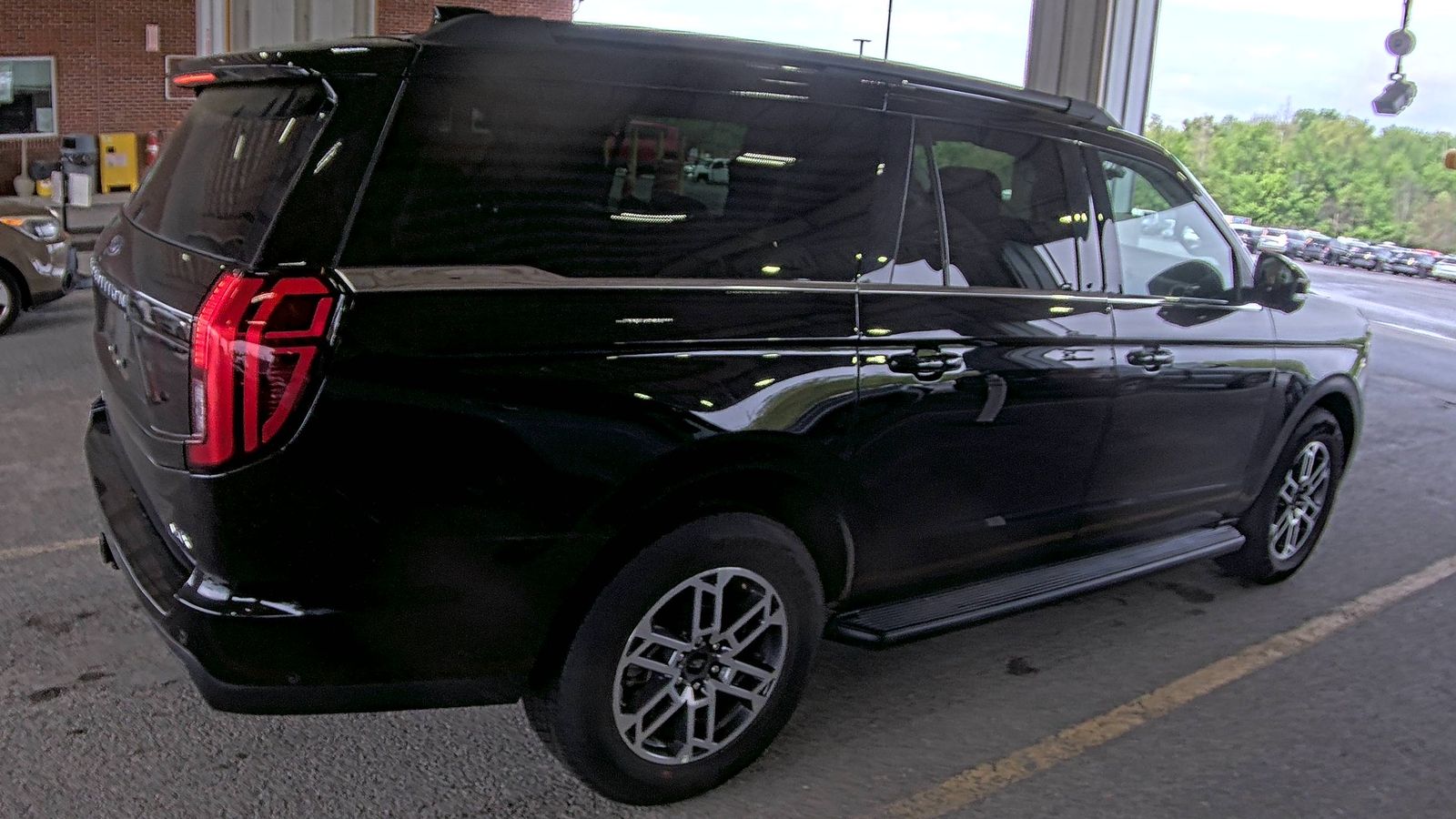 FORD EXPEDITION MAX - 5
