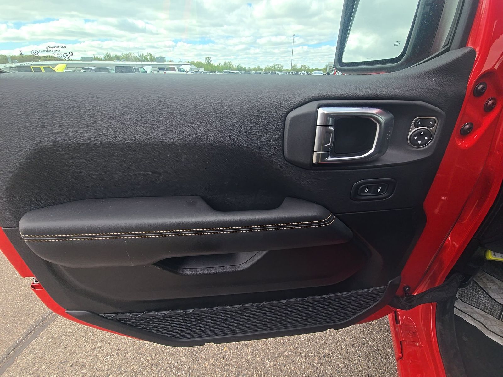 2025 Jeep Wrangler 4xe Sahara AWD