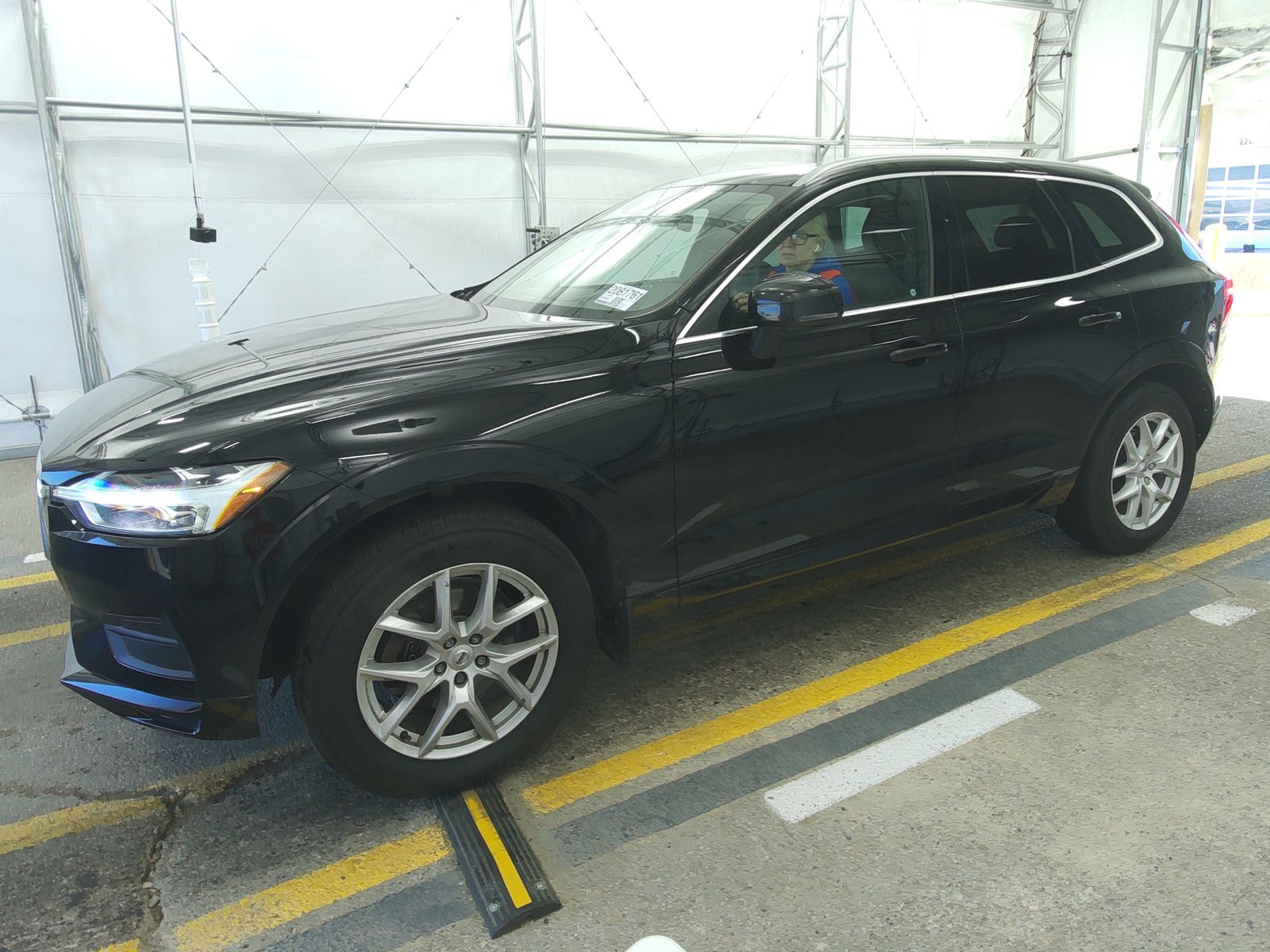2018 Volvo XC60 T5 Momentum AWD