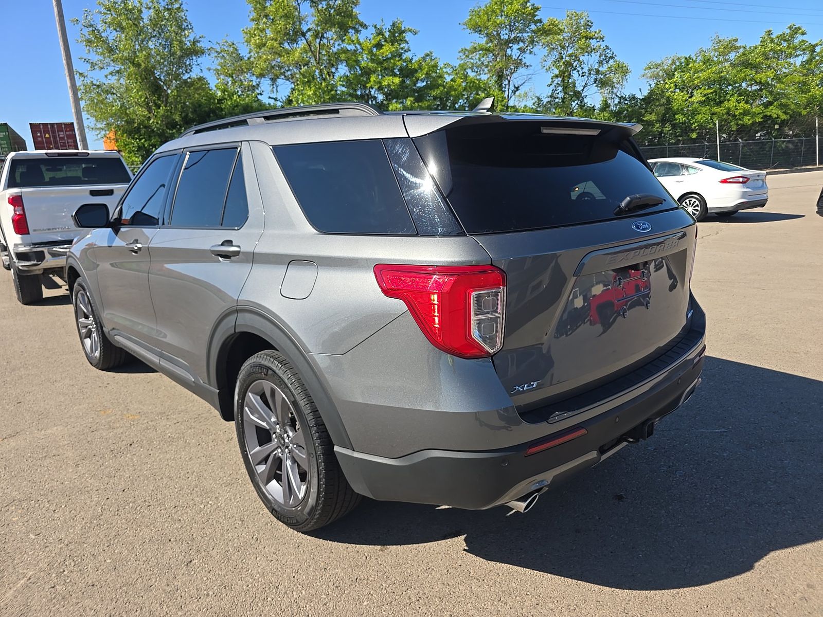 FORD EXPLORER - 7
