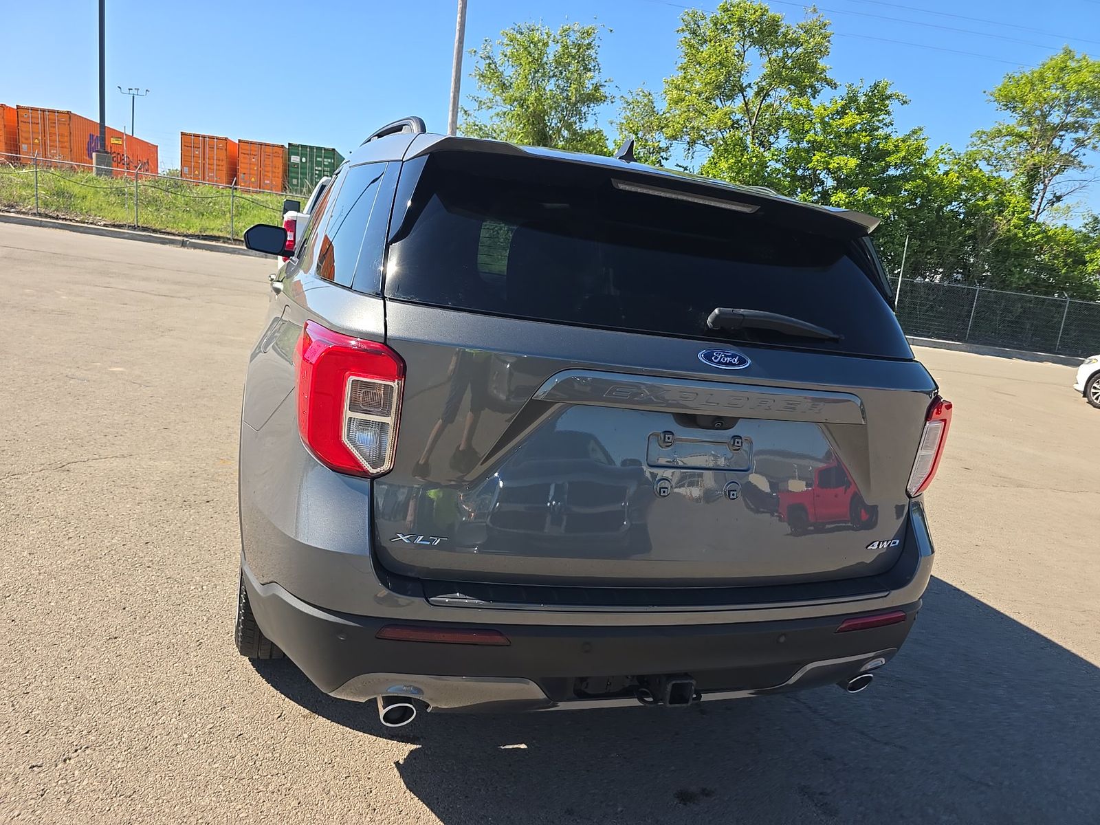 FORD EXPLORER - 6
