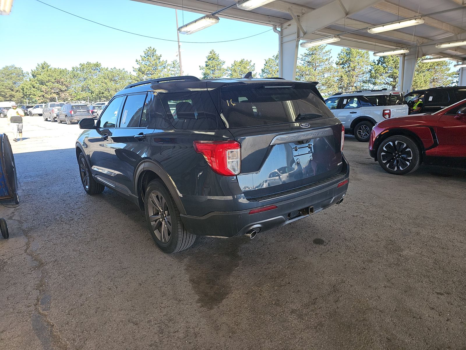 FORD EXPLORER - 7