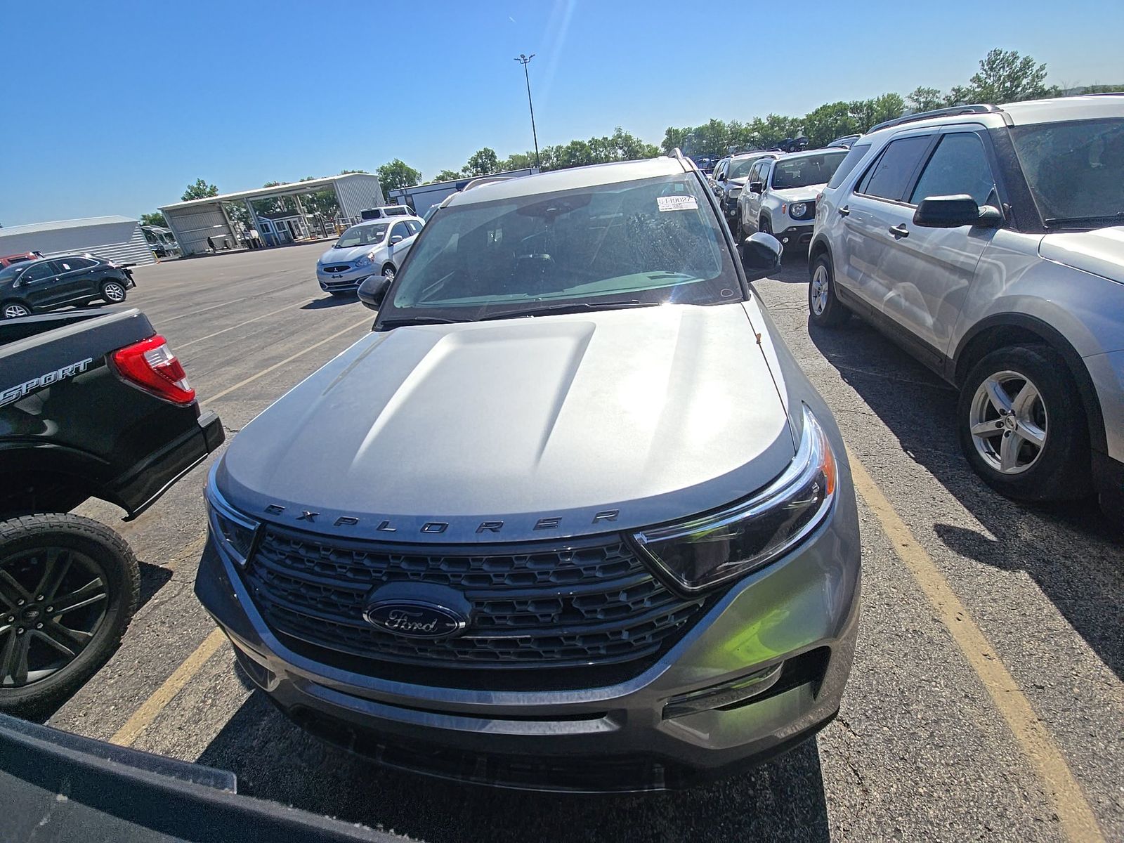 FORD EXPLORER - 3