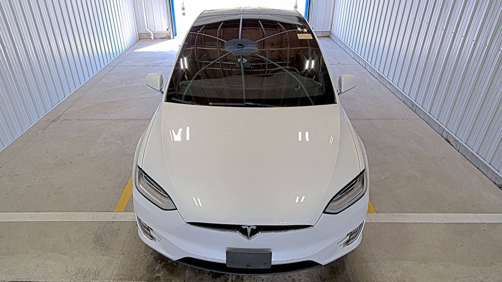 TESLA MODEL X - 3