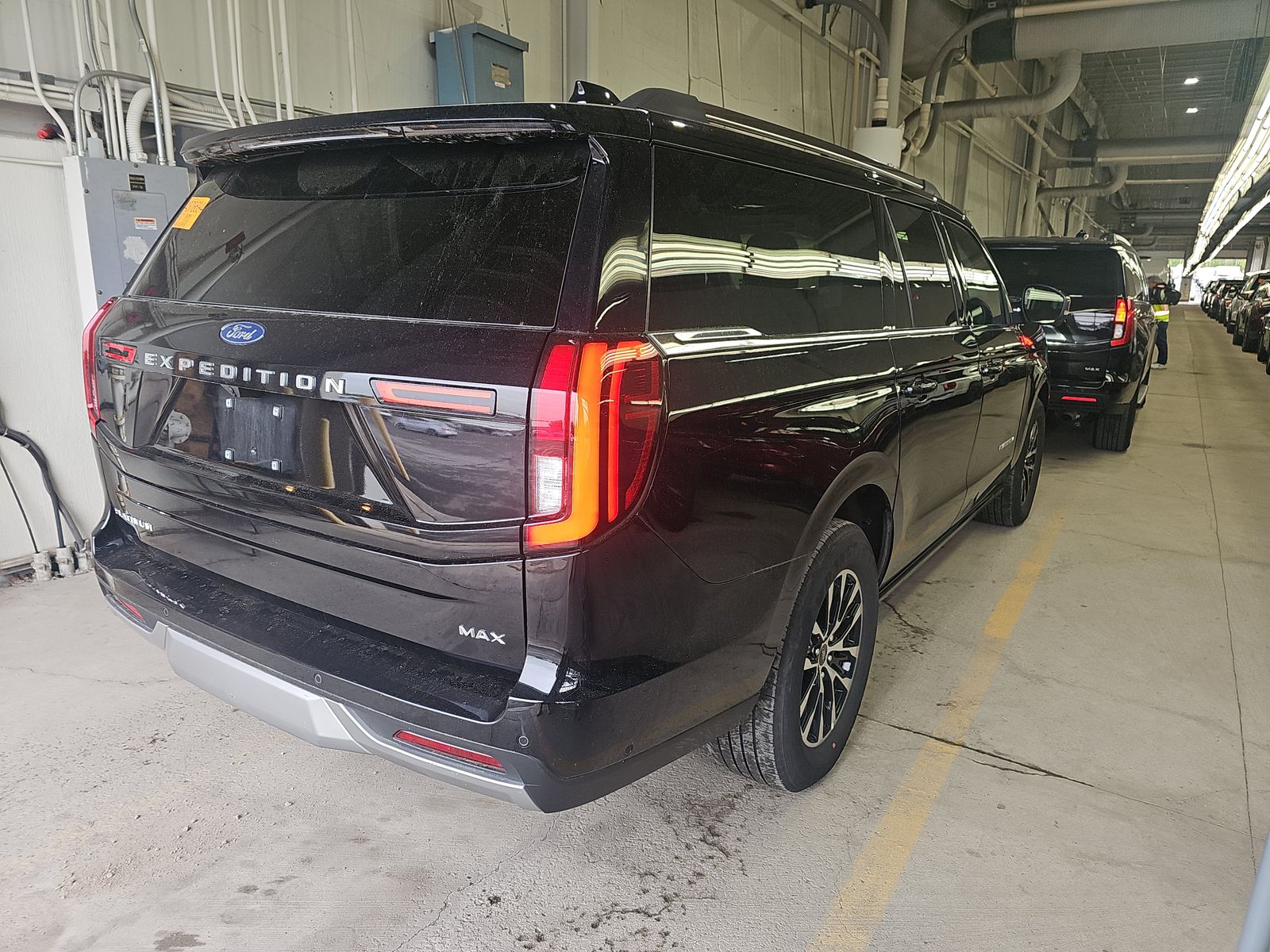 FORD EXPEDITION MAX - 5