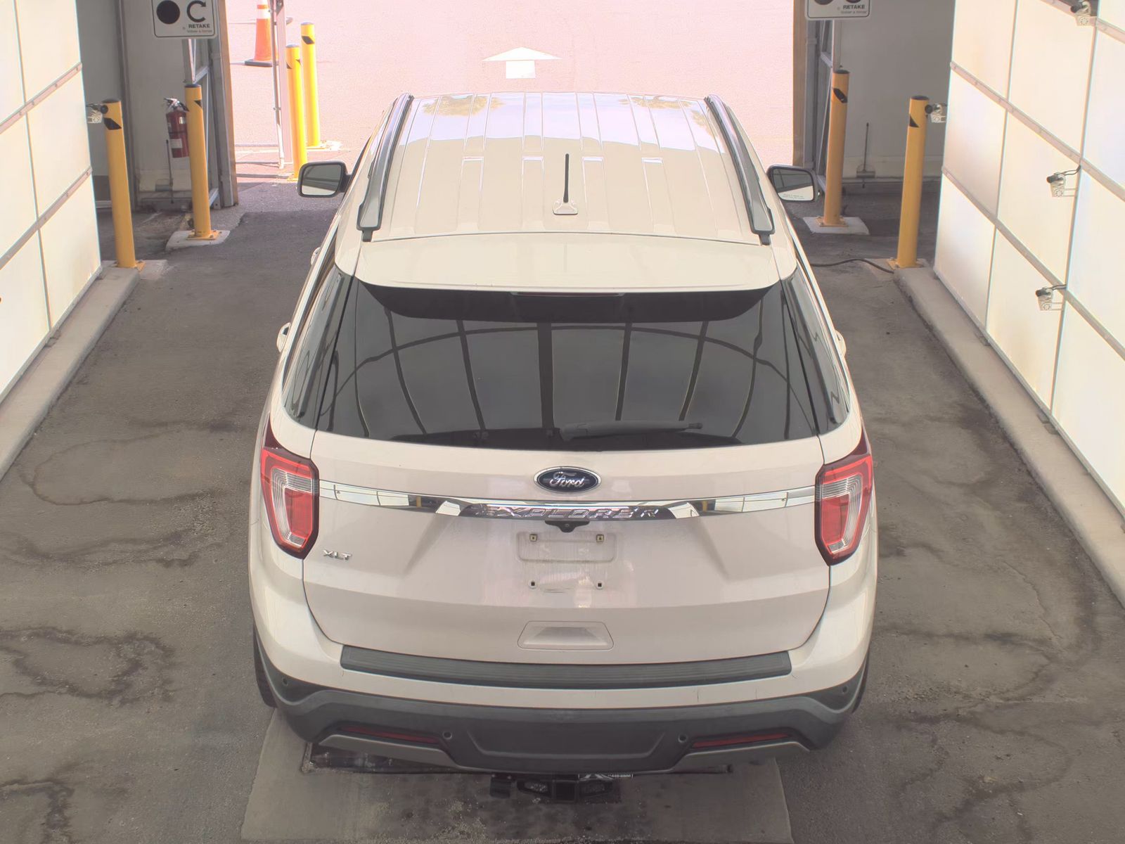 FORD EXPLORER - 7