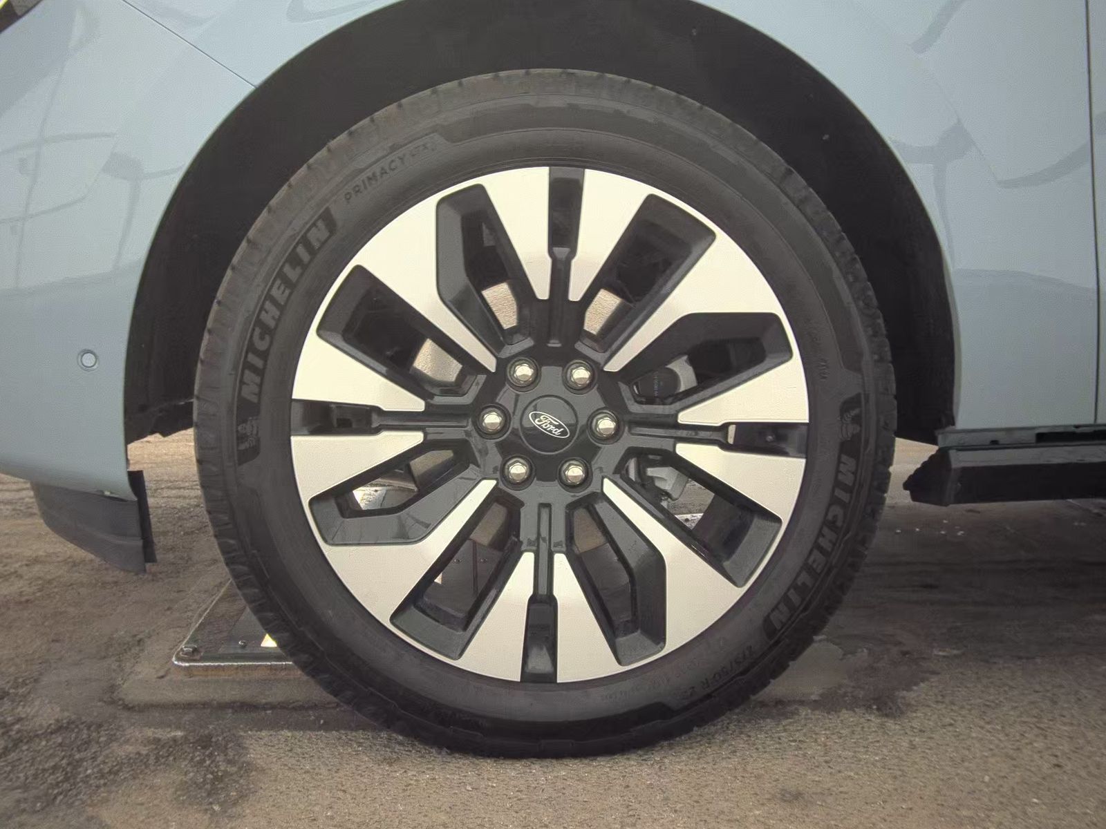 FORD EXPEDITION MAX - 10