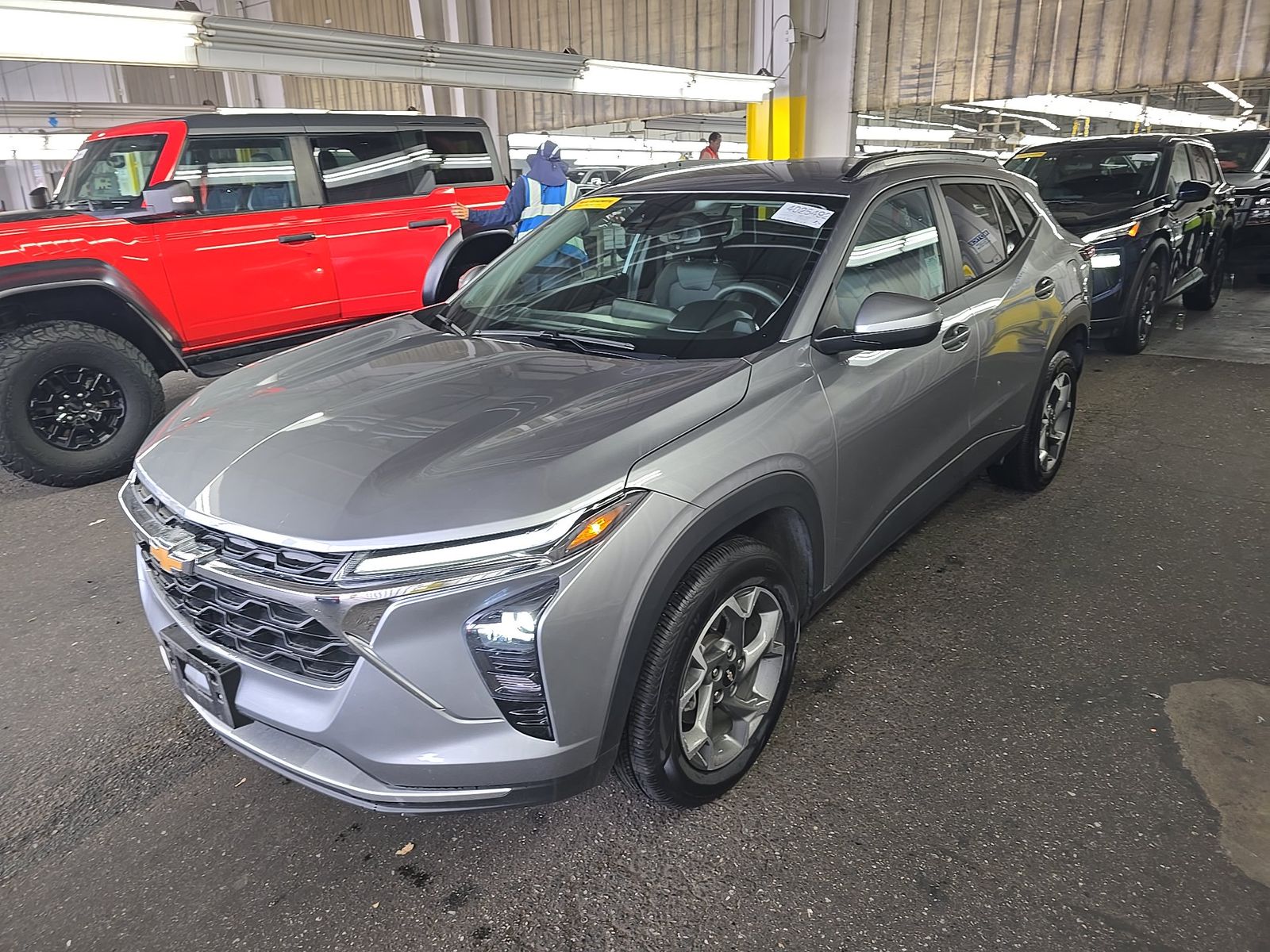 CHEVROLET TRAX - 1