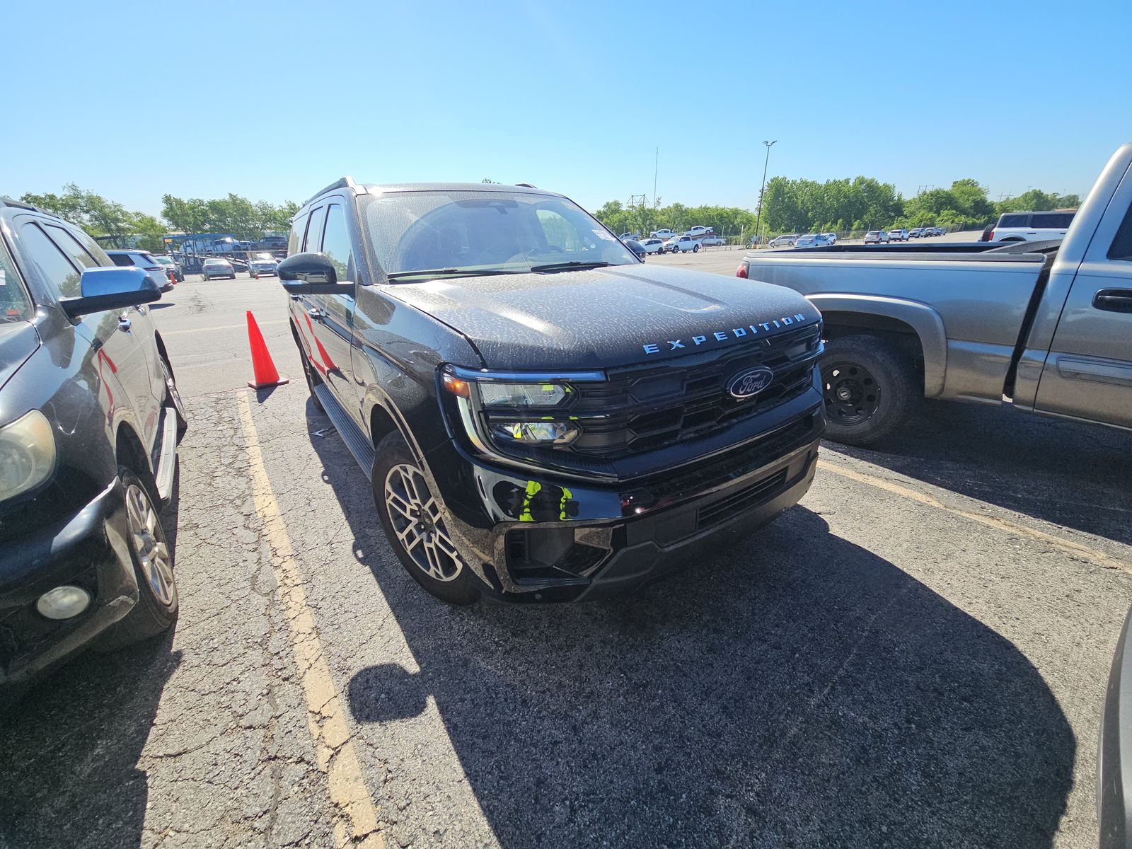 FORD EXPEDITION MAX - 4