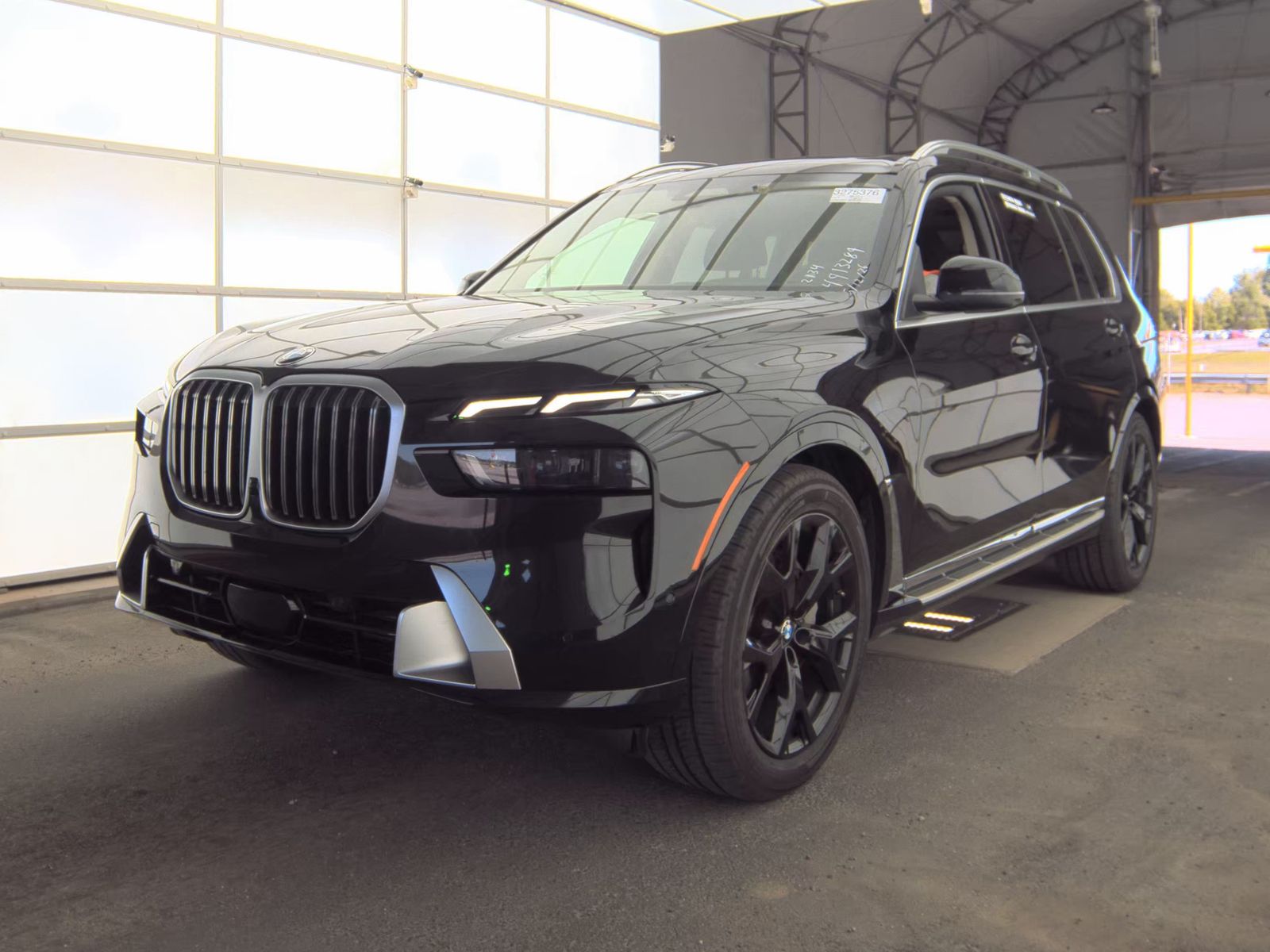 2026 BMW X7 xDrive40i AWD