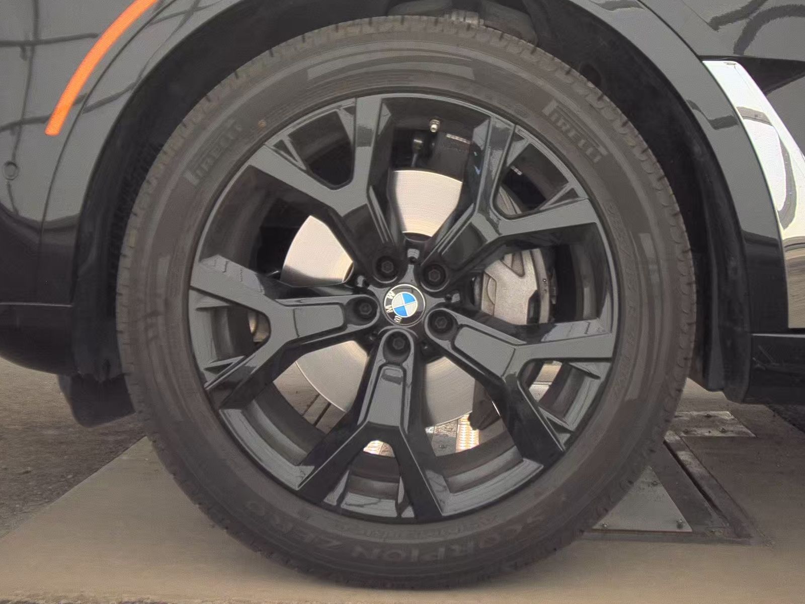 2026 BMW X7 xDrive40i AWD