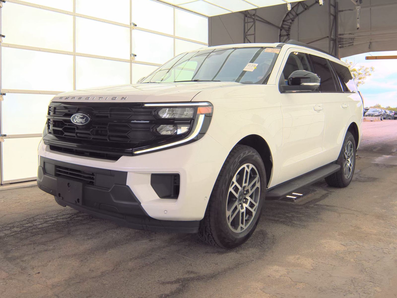 FORD EXPEDITION - 1