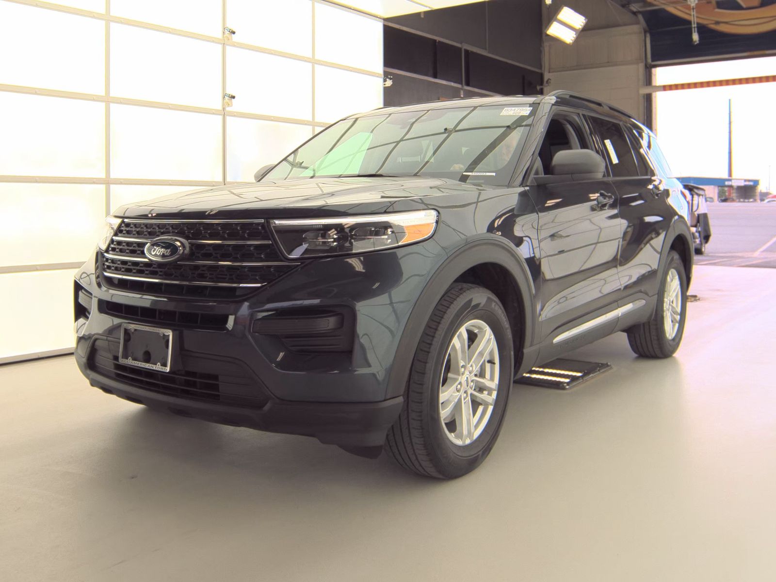 FORD EXPLORER - 1