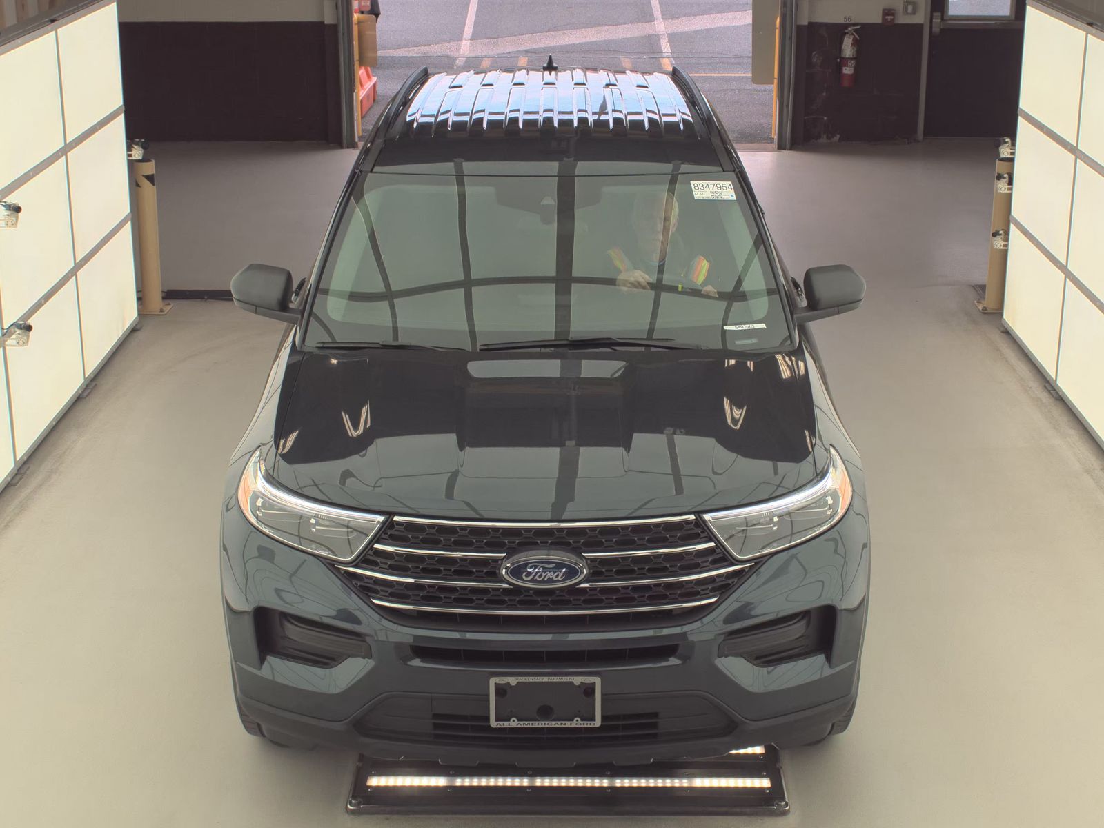 FORD EXPLORER - 3