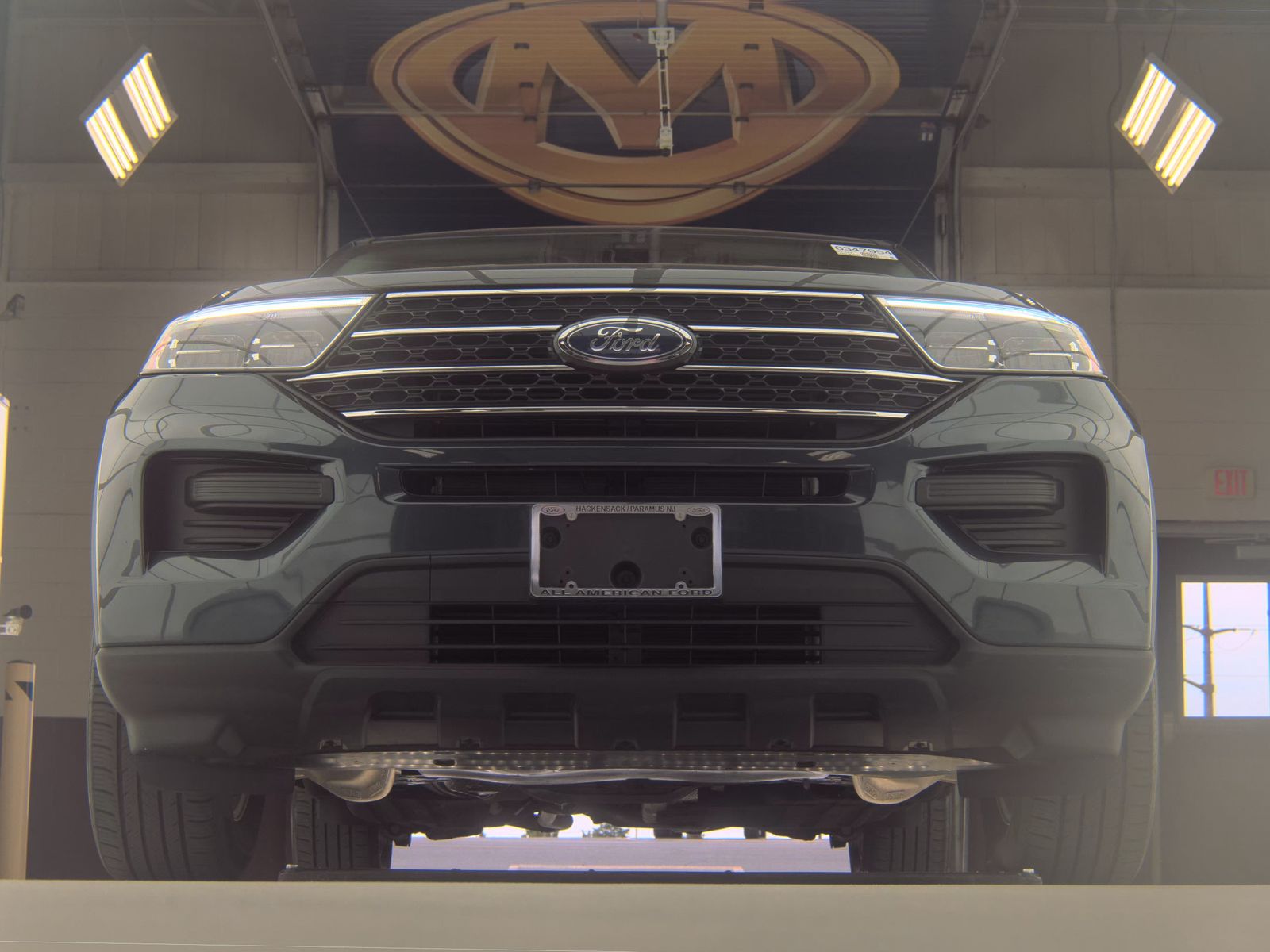 FORD EXPLORER - 4