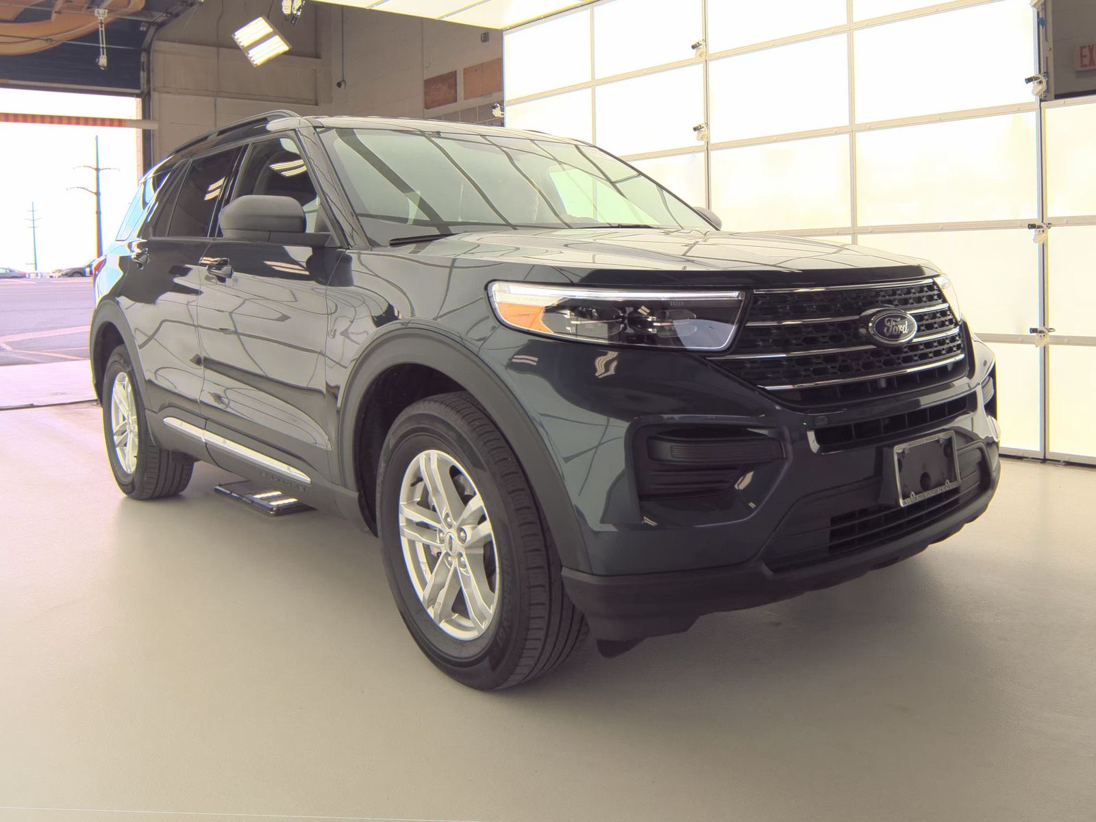FORD EXPLORER - 5