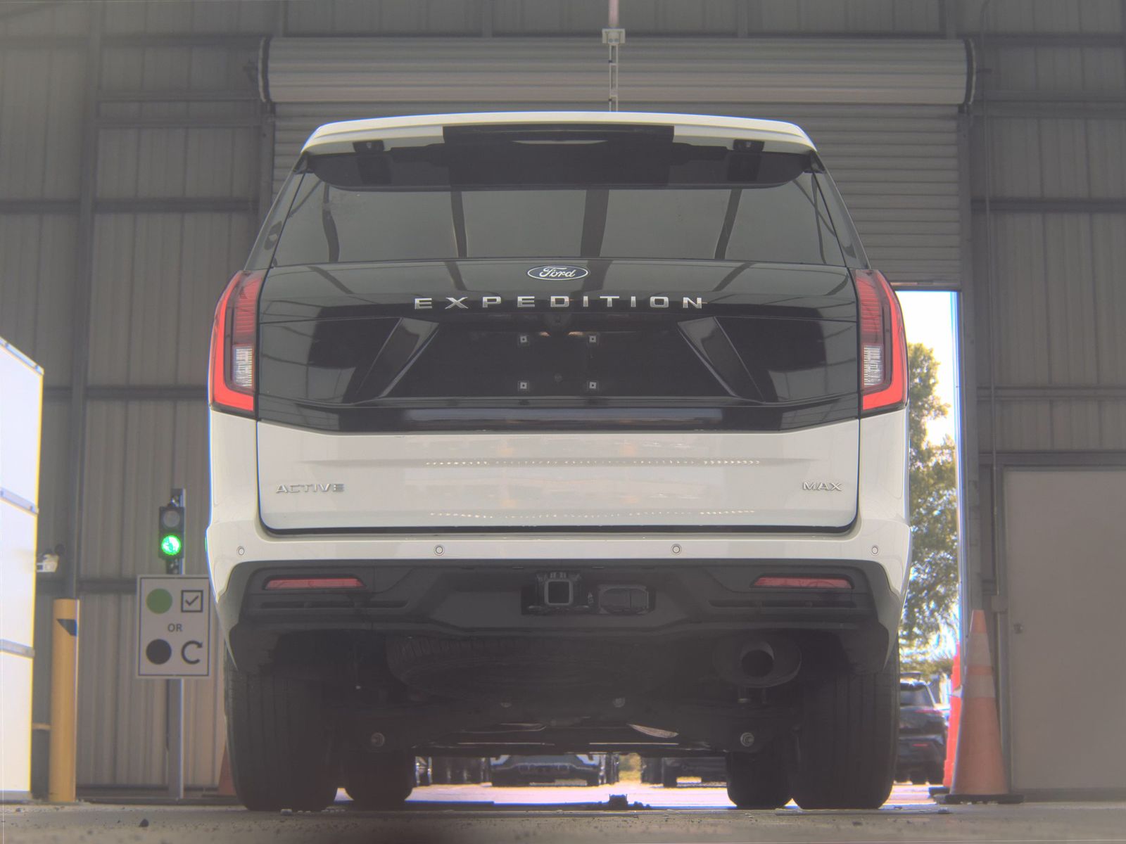 FORD EXPEDITION MAX - 8