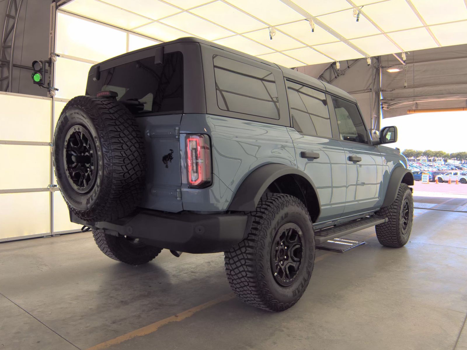 FORD BRONCO - 6