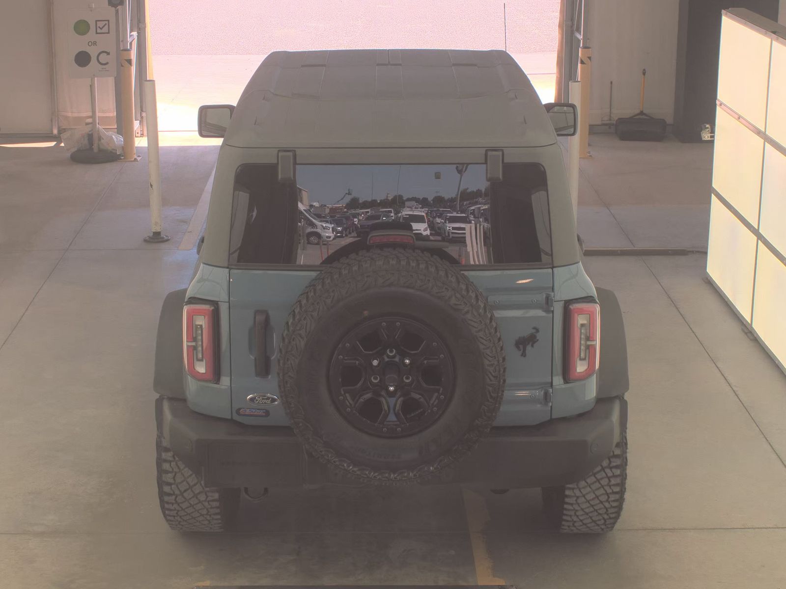 FORD BRONCO - 7