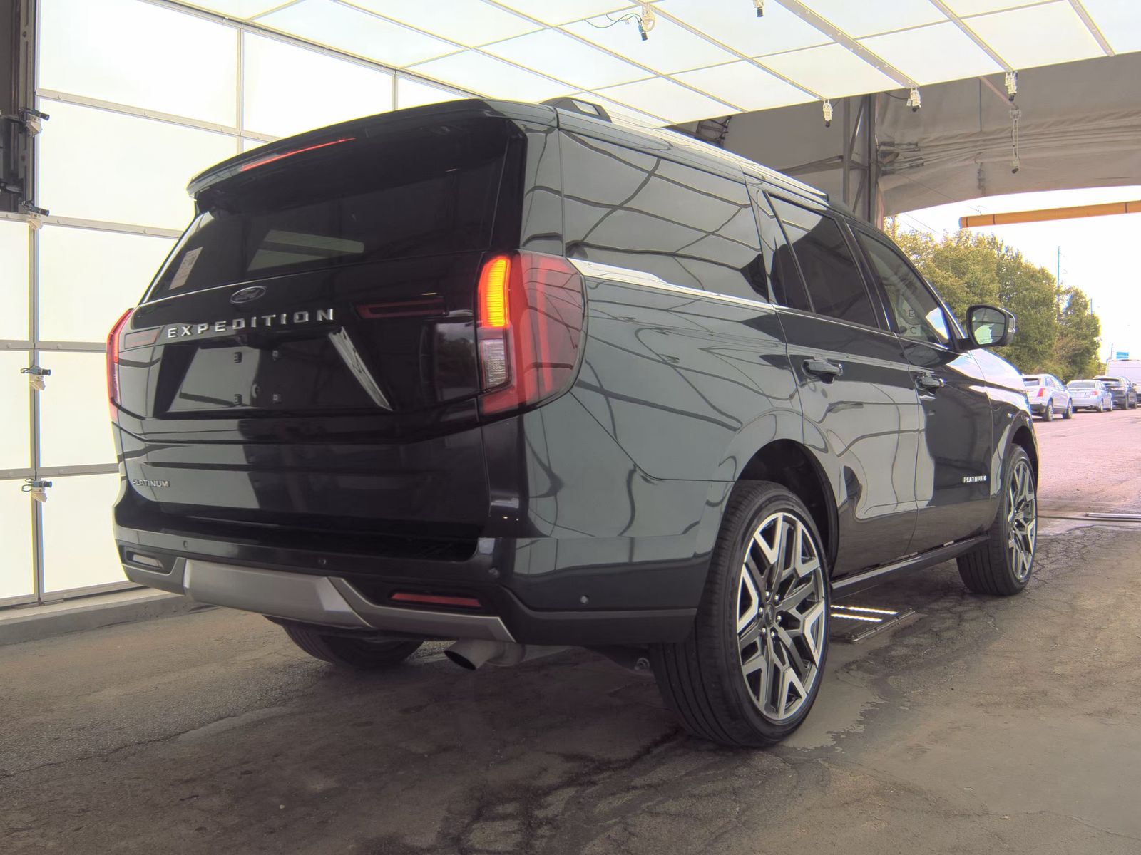 FORD EXPEDITION - 6