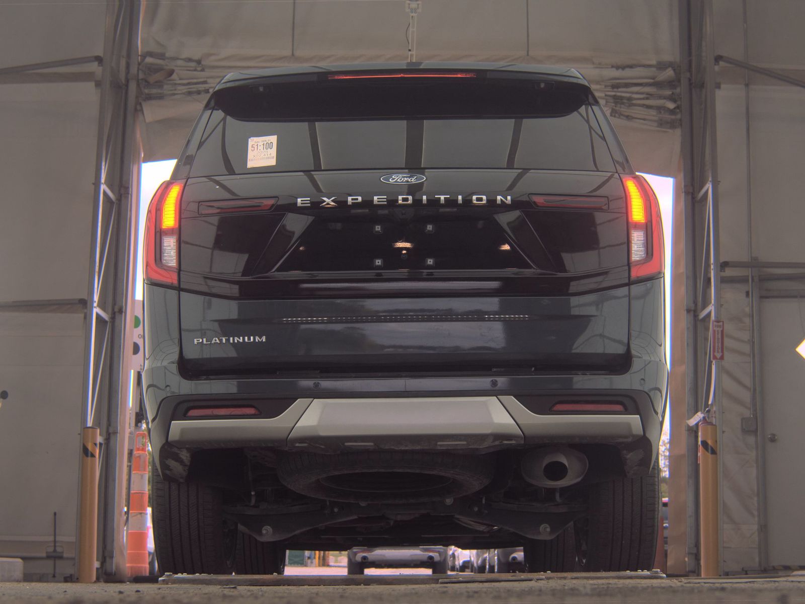 FORD EXPEDITION - 8