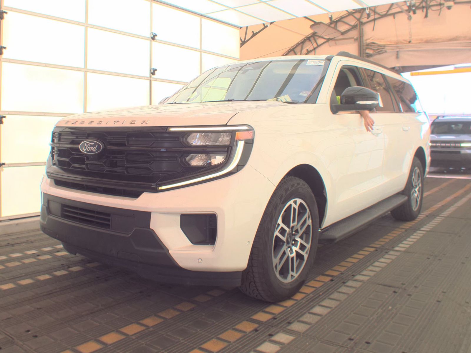 FORD EXPEDITION MAX - 1