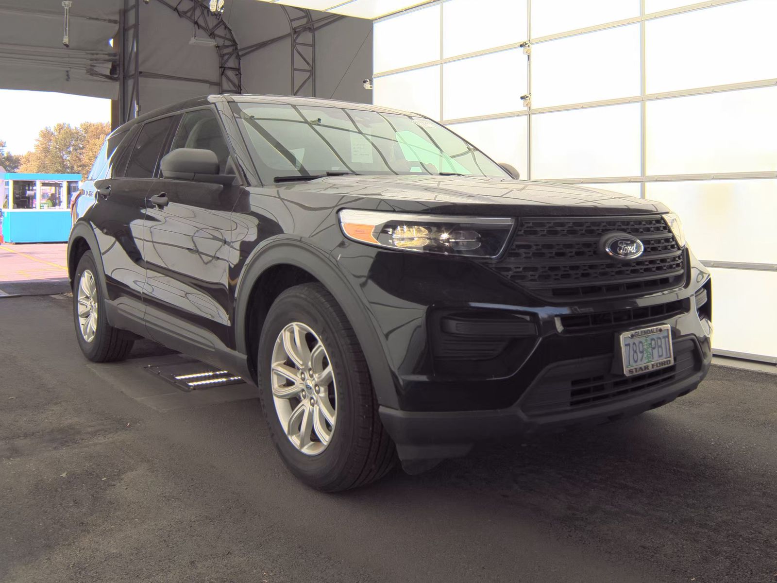 FORD EXPLORER - 5