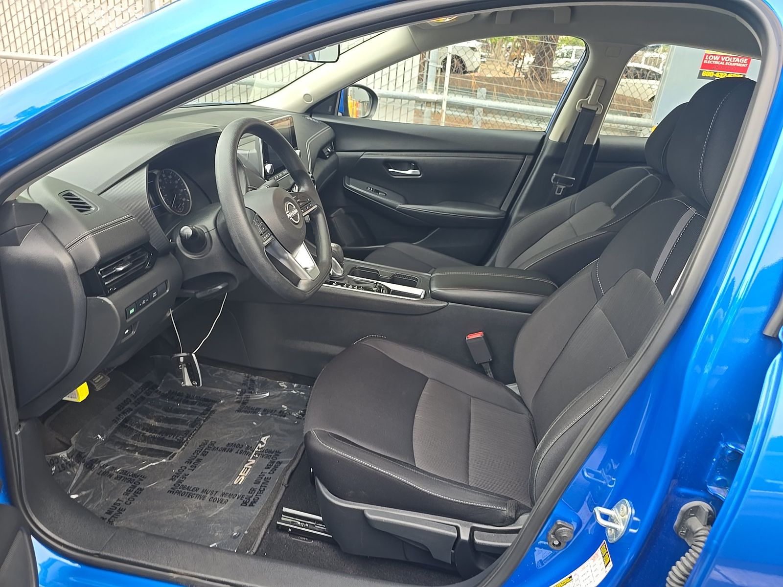 NISSAN SENTRA - 8