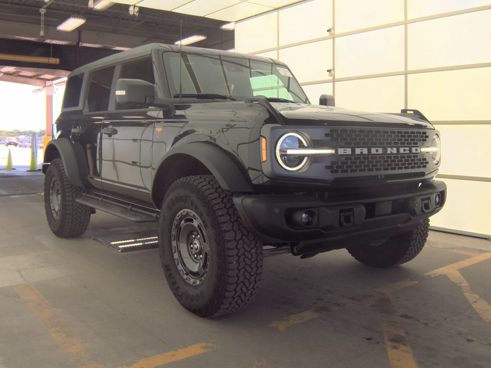 FORD BRONCO - 5