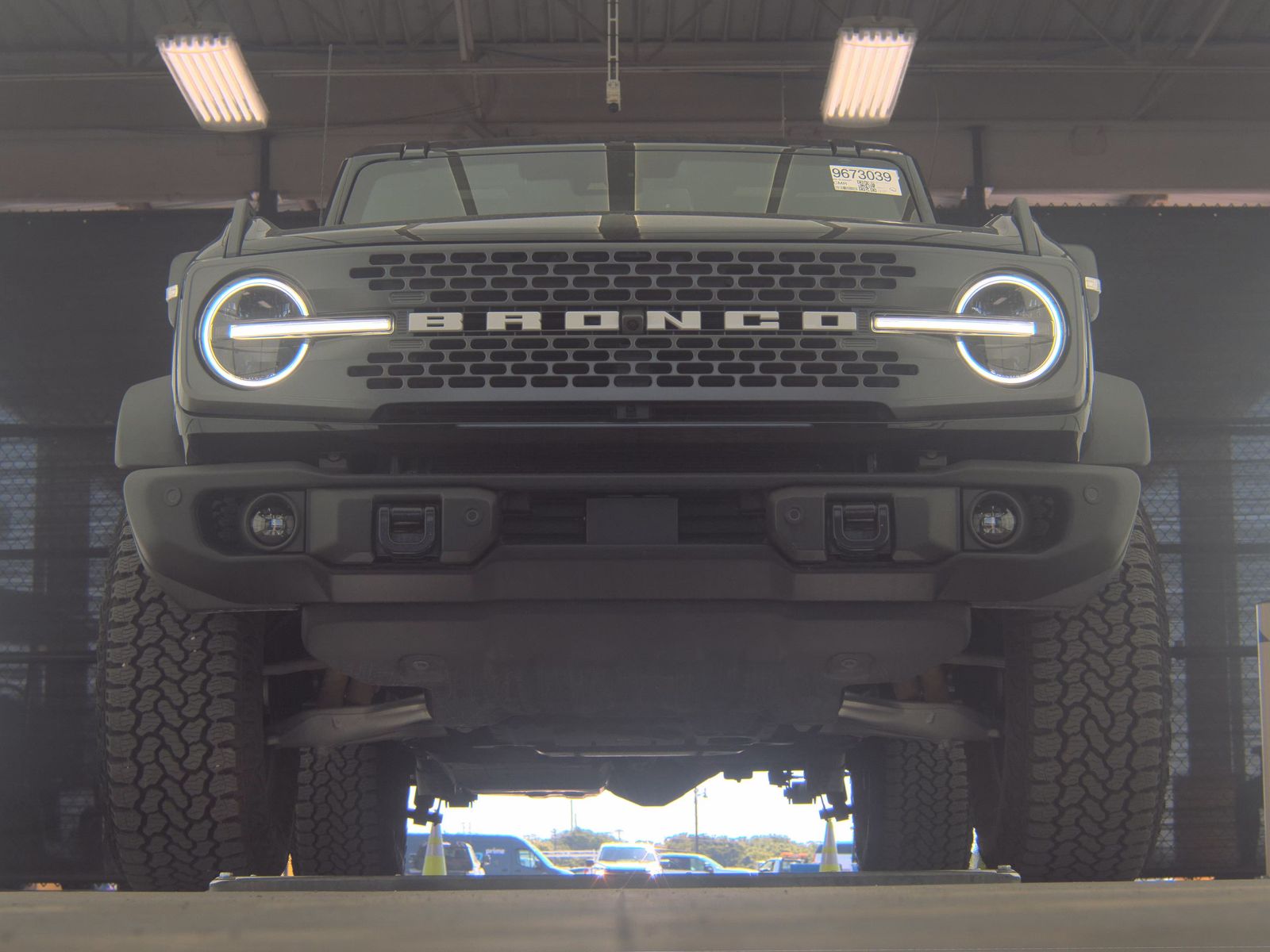 FORD BRONCO - 4