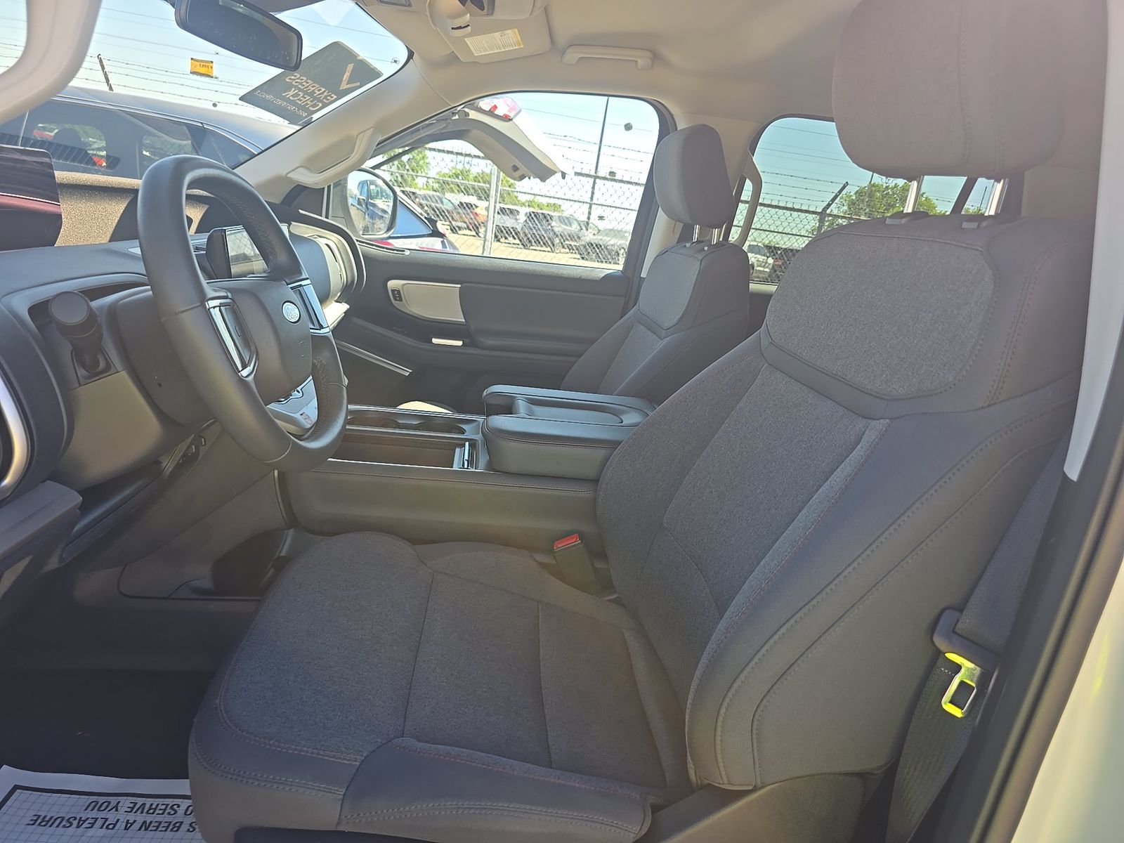 FORD EXPEDITION - 8
