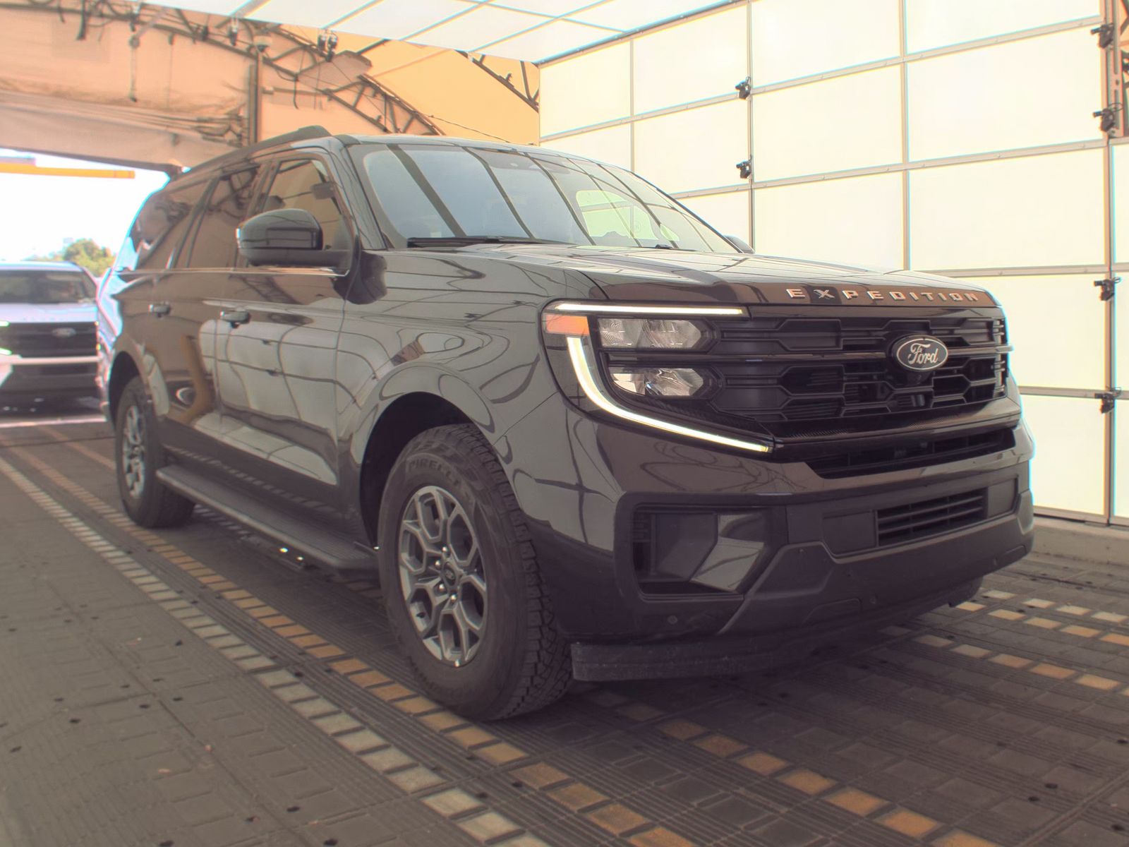FORD EXPEDITION MAX - 5