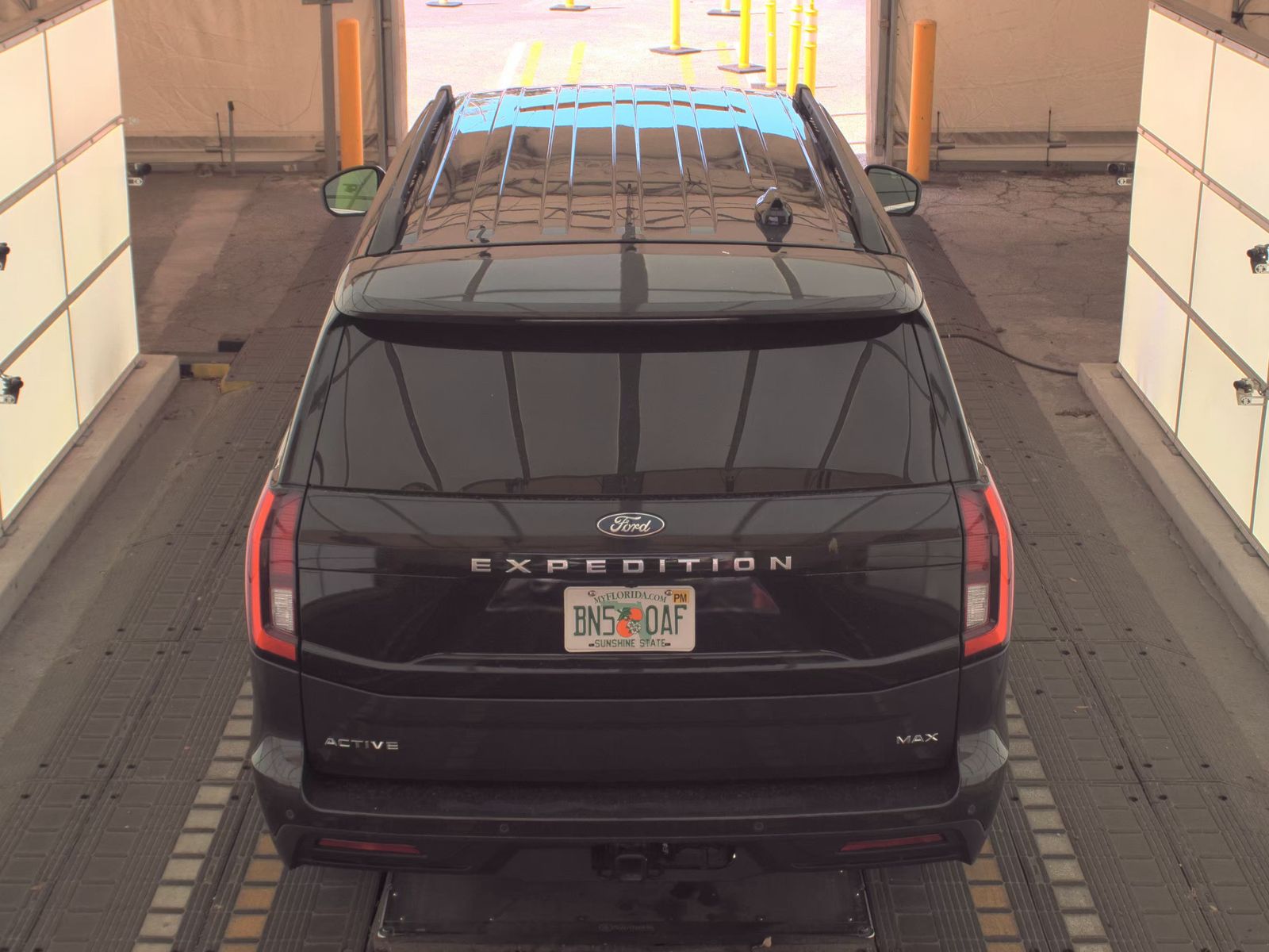 FORD EXPEDITION MAX - 7