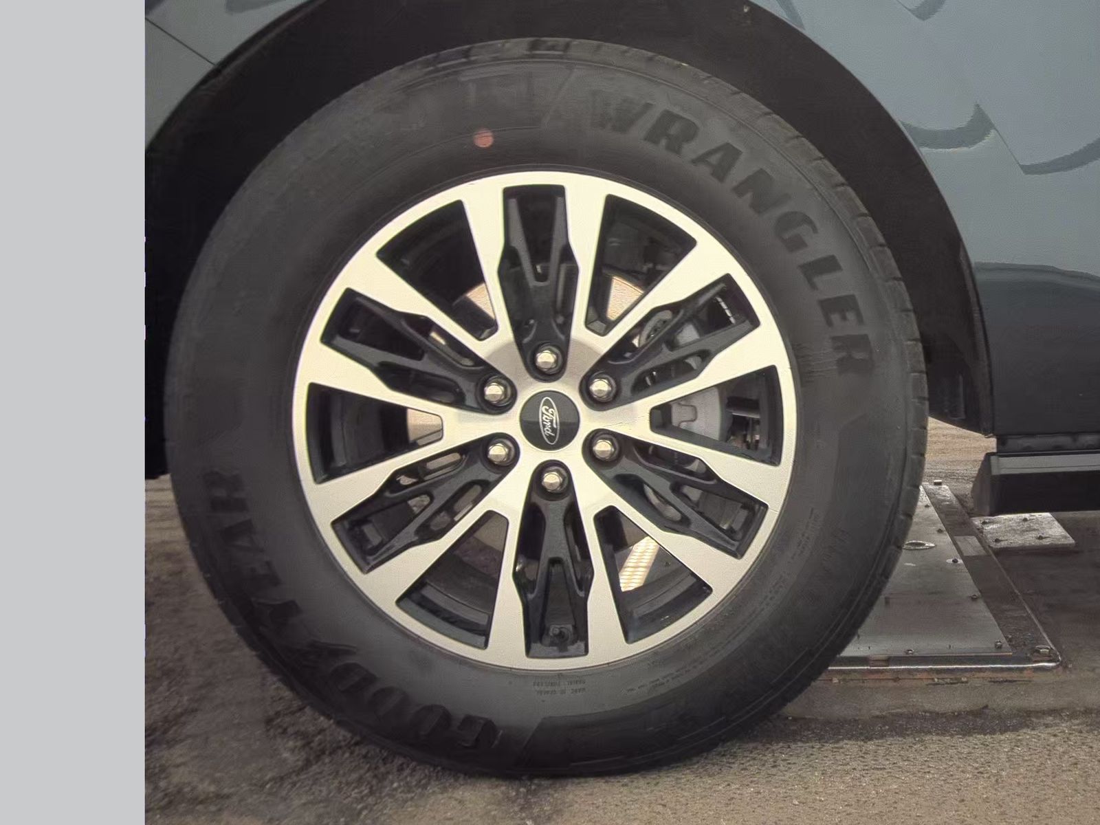 FORD EXPEDITION MAX - 10