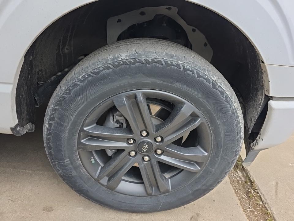 FORD F-150 - 10