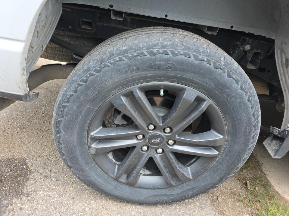 2023 Ford F-150 XLT AWD