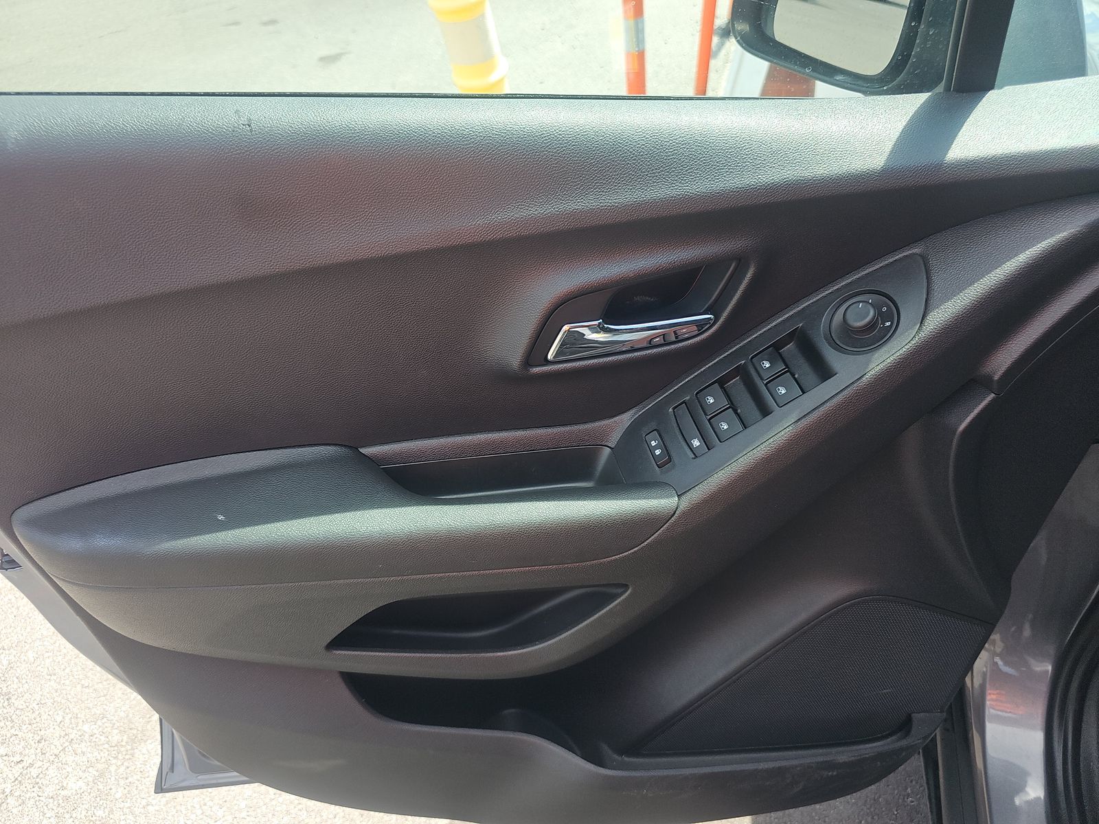 CHEVROLET TRAX - 10