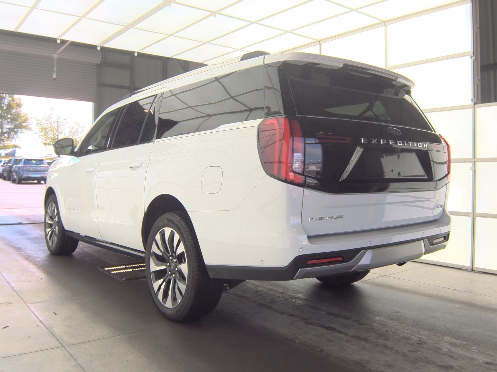 FORD EXPEDITION MAX - 9
