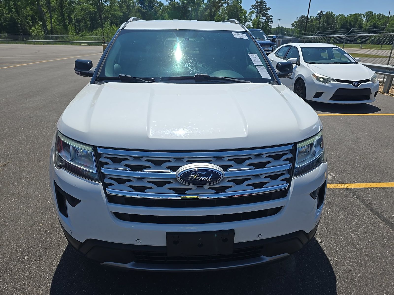 FORD EXPLORER - 3
