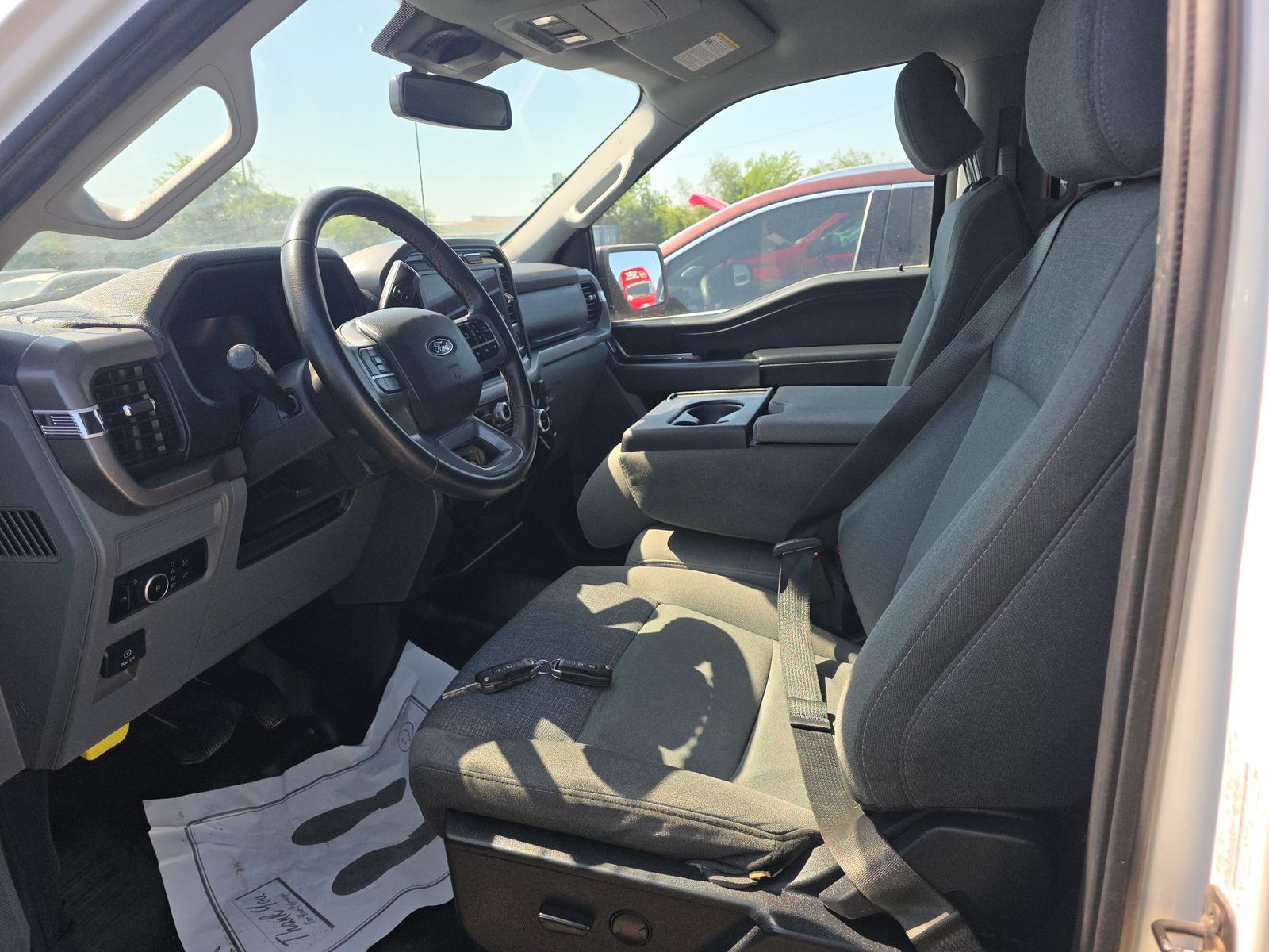 FORD F-150 - 8
