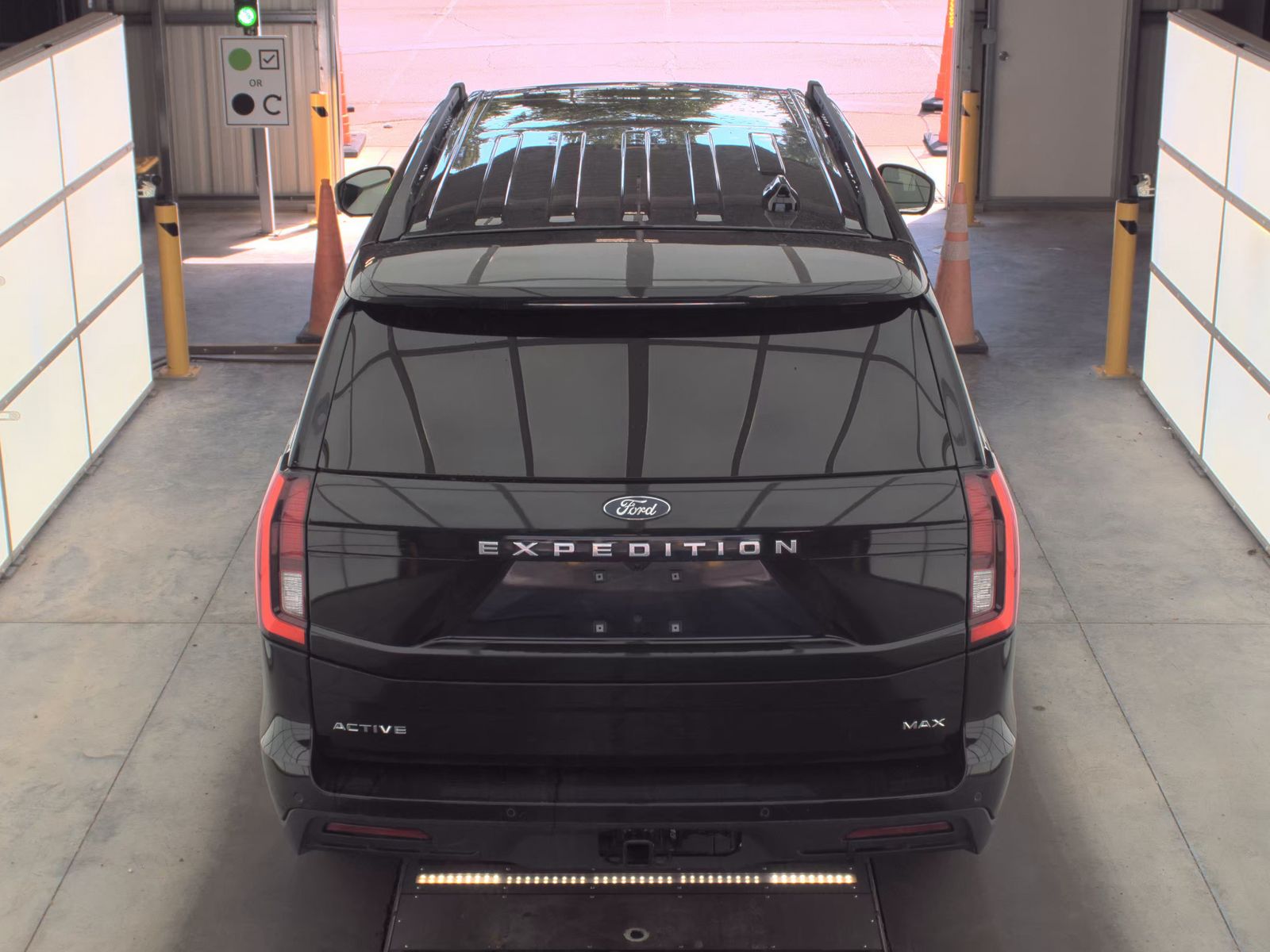 FORD EXPEDITION MAX - 7