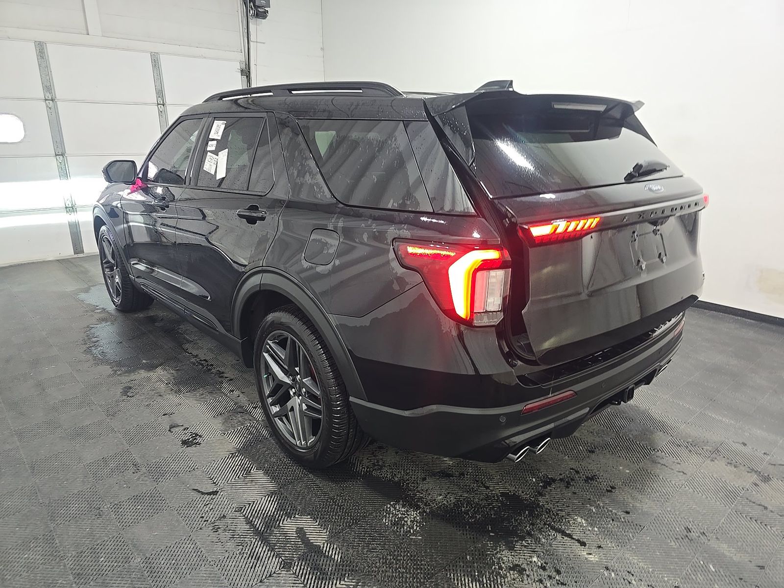 FORD EXPLORER - 7
