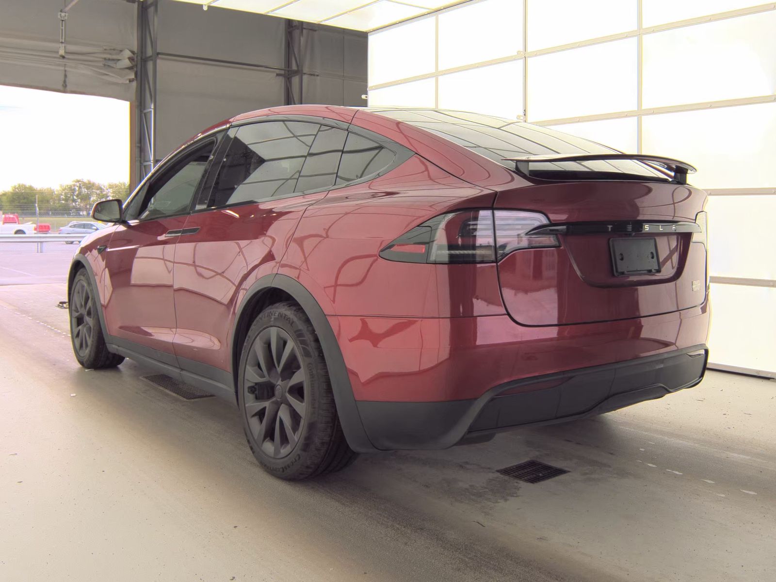 TESLA MODEL X - 9