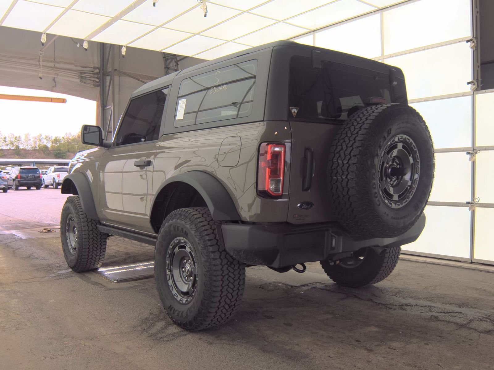 FORD BRONCO - 9