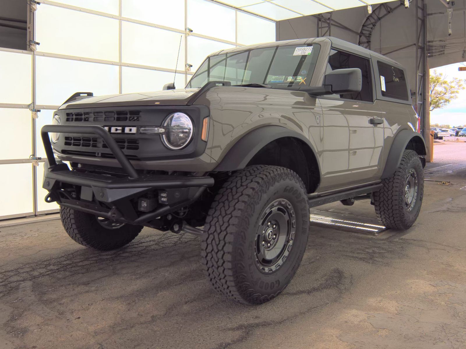 FORD BRONCO - 1