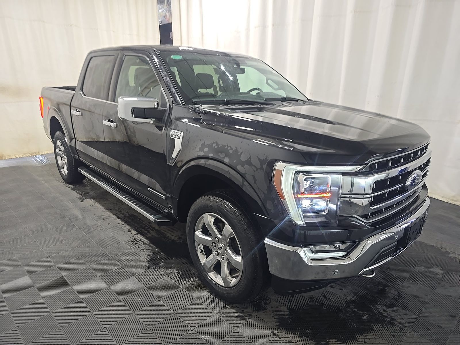 FORD F-150 - 4